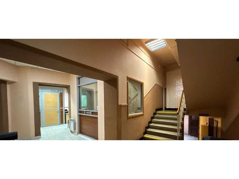 ПРОДАЖ - Нежитлова будівля, загальною площею 255,3 кв. м. м. Мукачеве