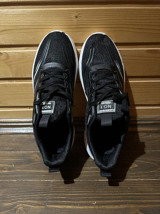 Кросівки 45р, 30 см