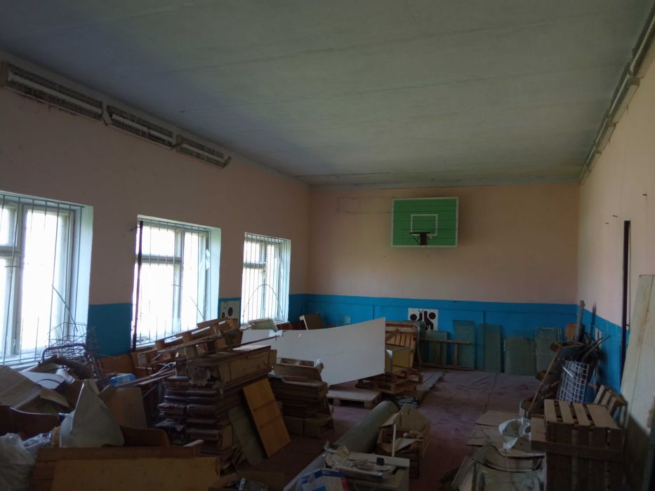 Продам будинок під комерційну діяльність в селі Рижавка.