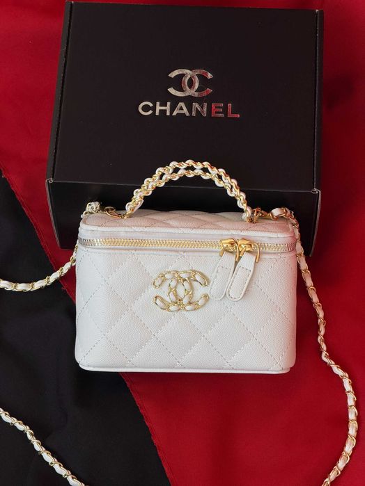 Сумка Chanel Vanity Case CC через плече чорний білий