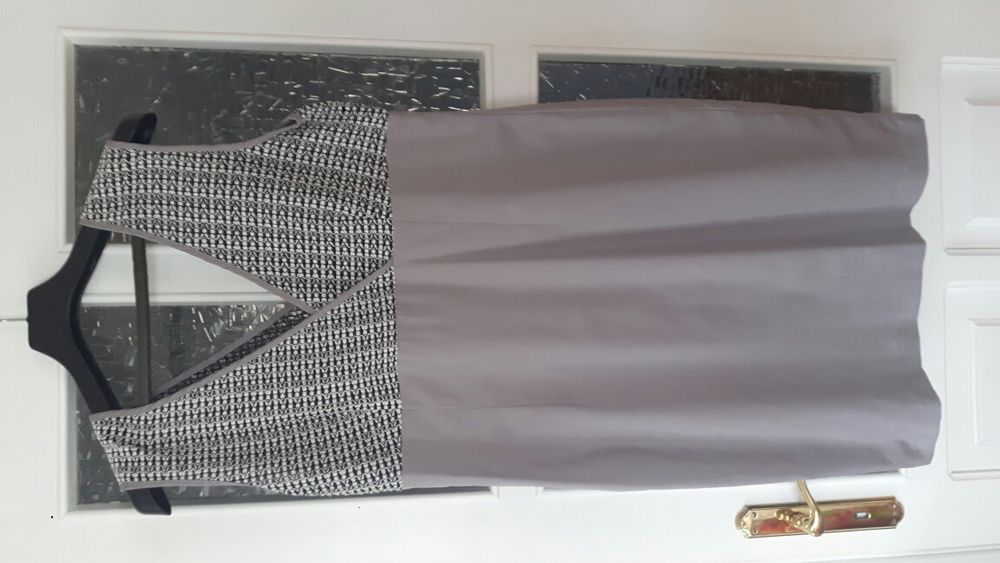 Sukienka elegancka