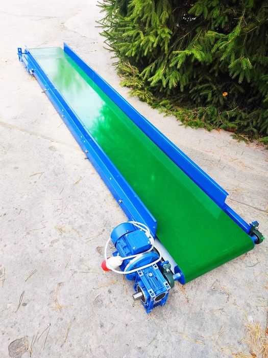 Погрузчик. Ленточный конвейер. Транспортер стрічковий