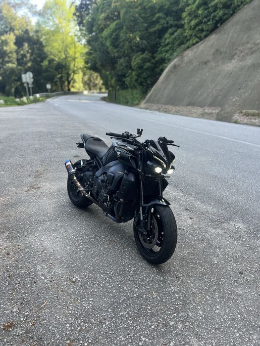 Yamaha MT-10 c/ garantia até 05/2028