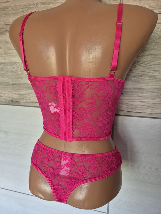 Komplet bielizny koronkowej S