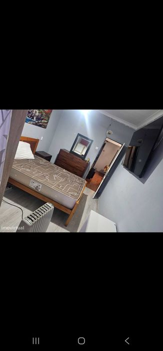 Quarto para alugar casal ou solteiro