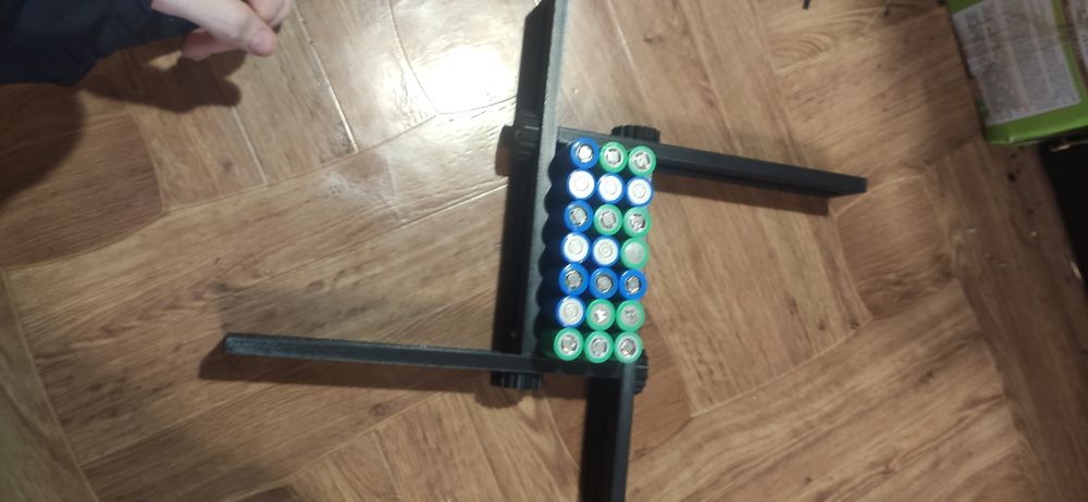 Рамка для сборки аккумуляторов 18650 11x11/16x16