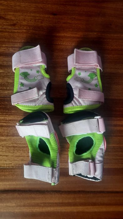 Luvas e joalheiras para patinagem criança