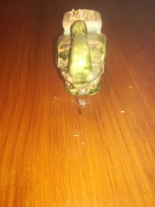 Estátua Pequena de Elefante Verde