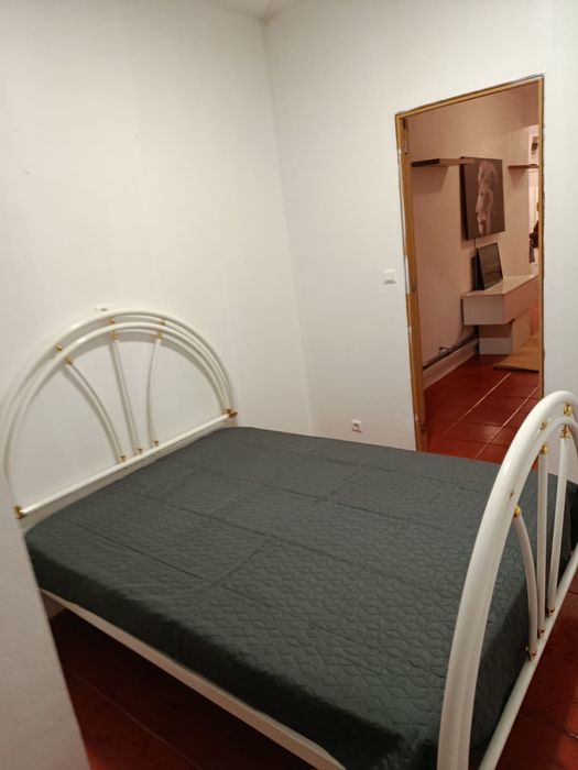 Apartamento com Licença Habitacional  T2 Renovado em Santa Clara, Coimbra – A 2 minutos do Lidl