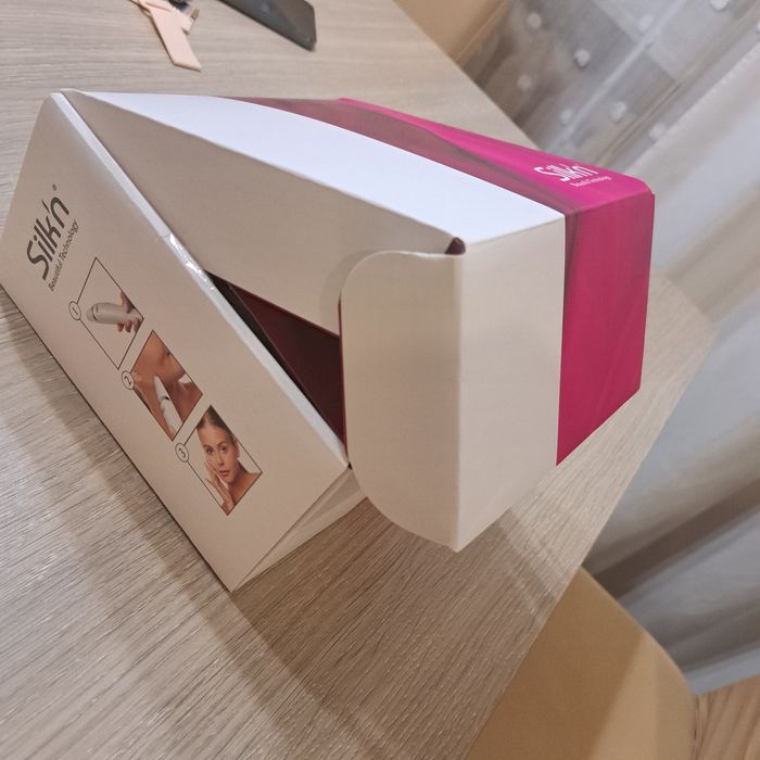 Nowe urządzenie do mikrodermabrazji diamentowem Silkin pielęgnacja twa