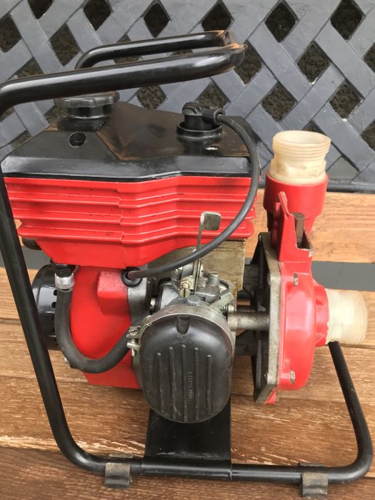 Помпа бензинова, мотопомпа, насос бензиновий водяний,