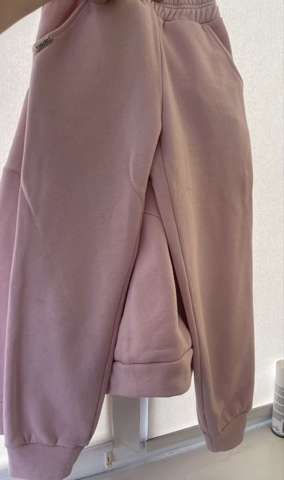 Спортивний костюм для дівчинки