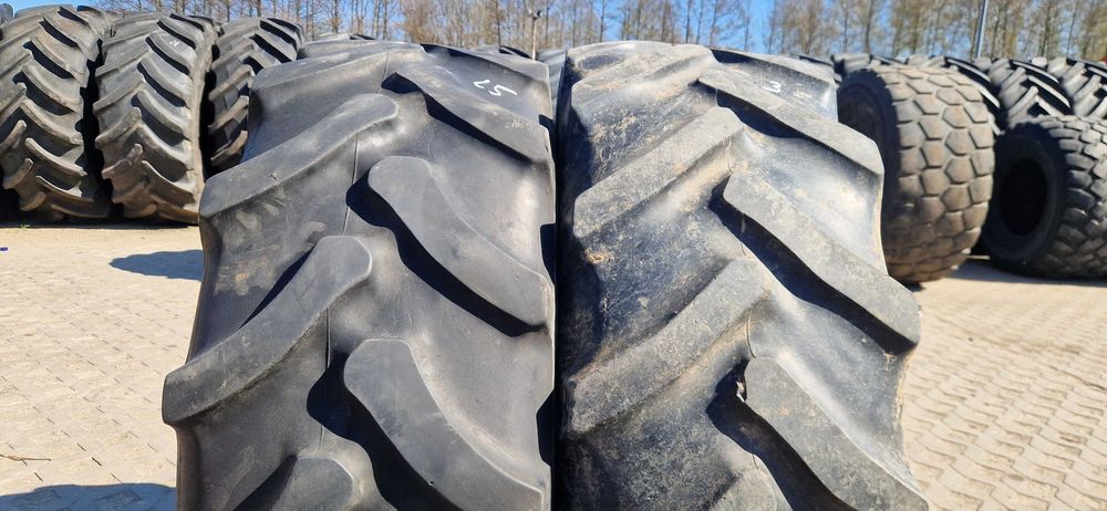 380/70r24 13.6r24 13.6-24 340/85r24 bieżnik 50% bez napraw