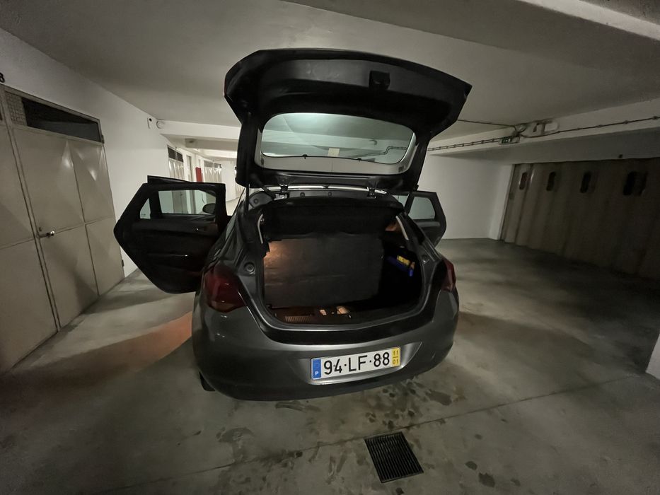 Opel Astra 1.7 CDTI (125 cv) 2011 | GPS + Cruise Control + Jantes 17”