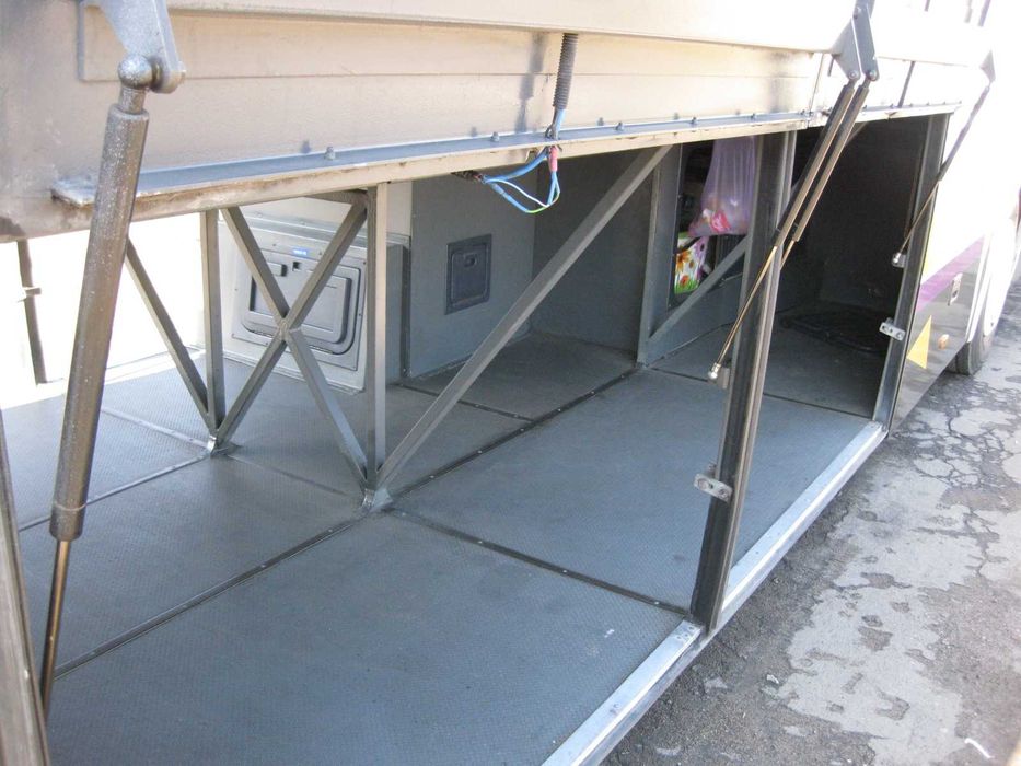 Продам автобус Неоплан 316 1996 р.в  ( євро 2-3)