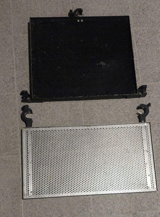 Mesa de panier  50€ cada uma ou 100€ as duas