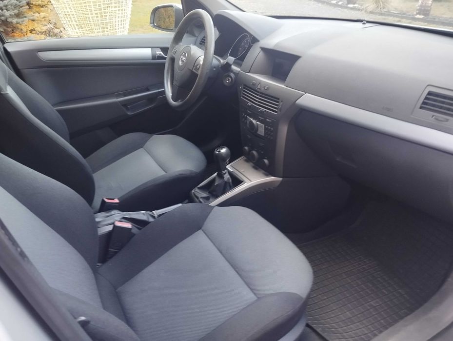opel Astra, 1.8 benzyna, 2006r, klimatronik
