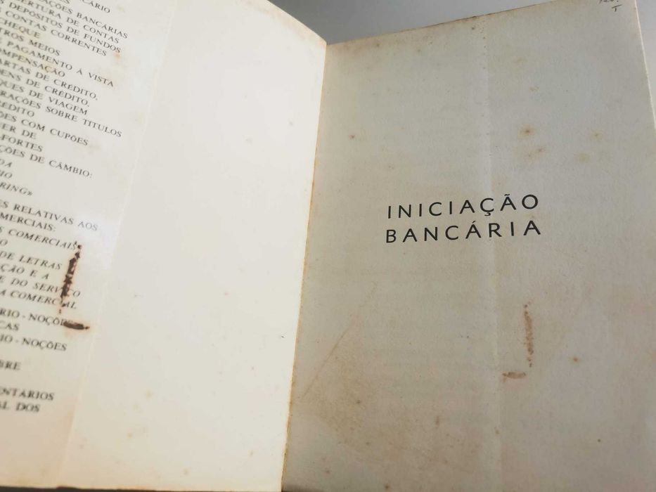 Iniciação Bancária - Emile Decoster