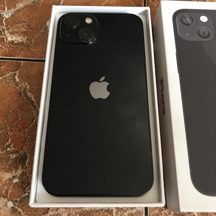 iPhone 13 midnight 128 Gb