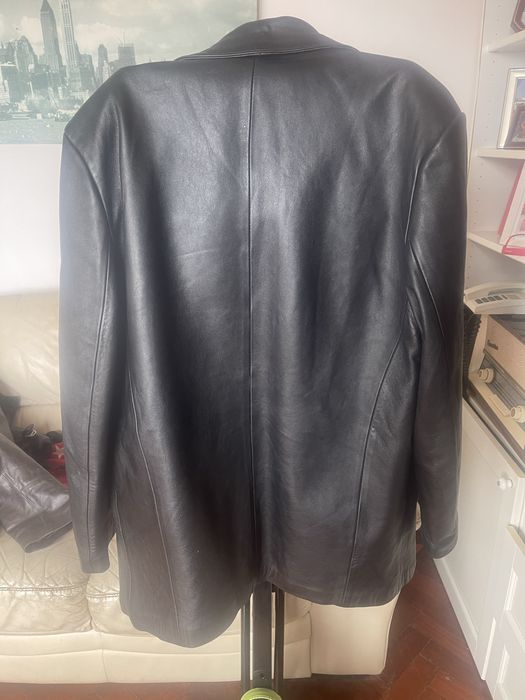 Casacos e blusões em pele genuina