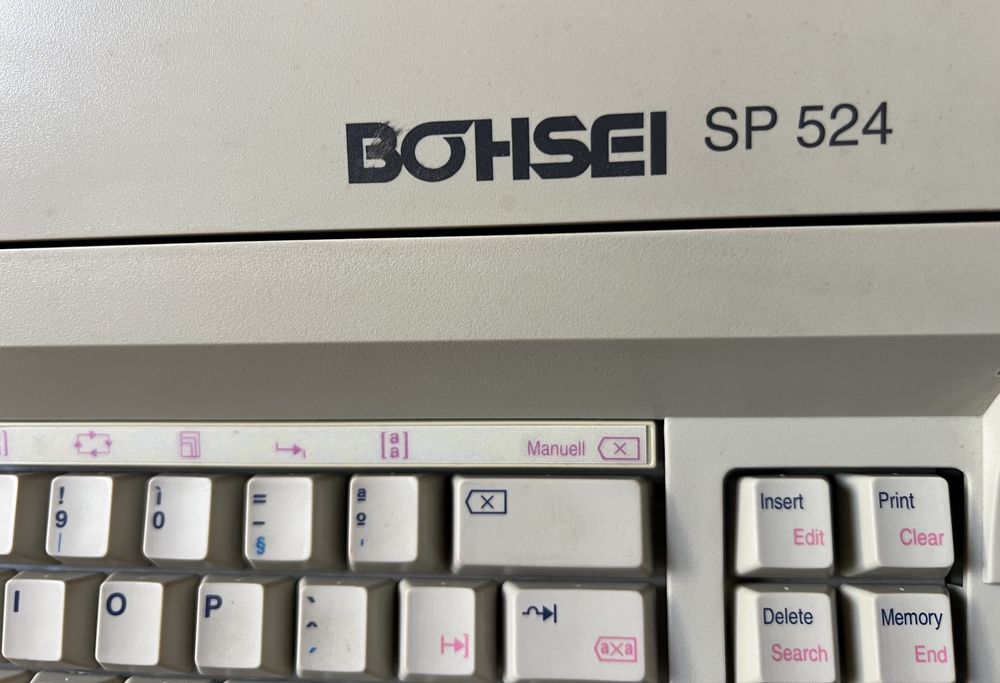 Maquina de escrever electrica bohsei sp 520