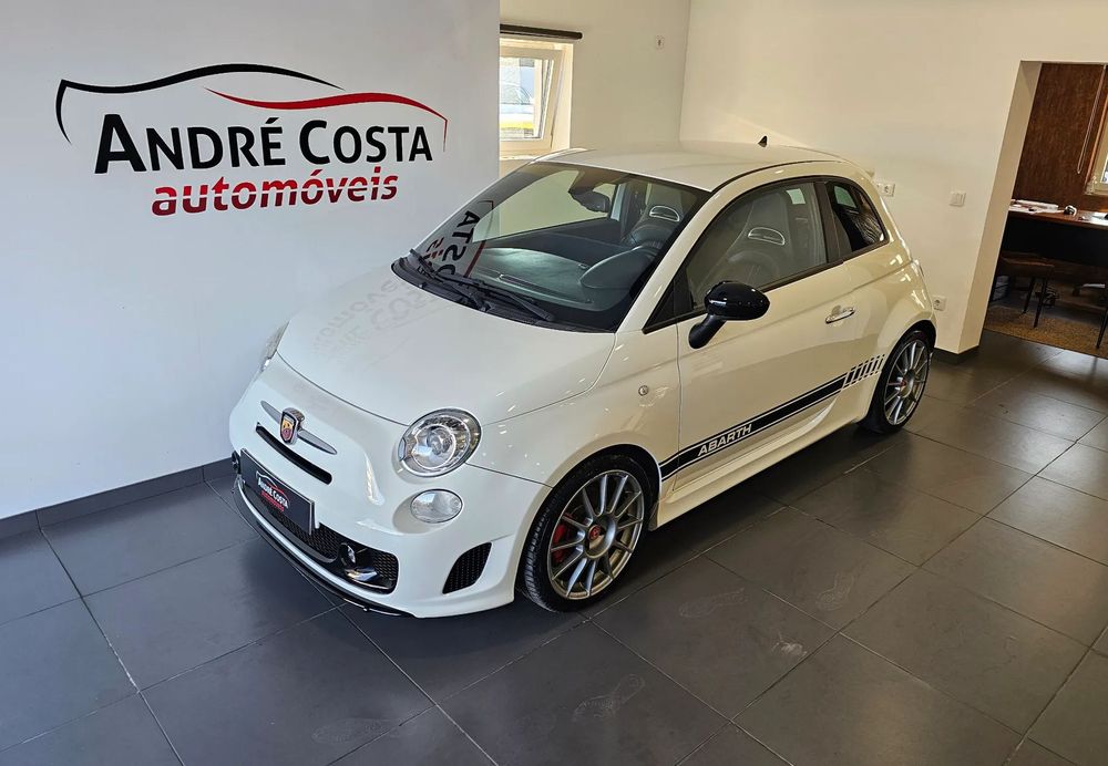 Abarth 500 1.4 T-Jet Essesse