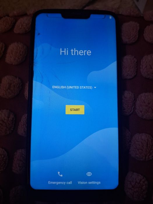 Telefon Motorola 7g power smartphone uszkodzony
