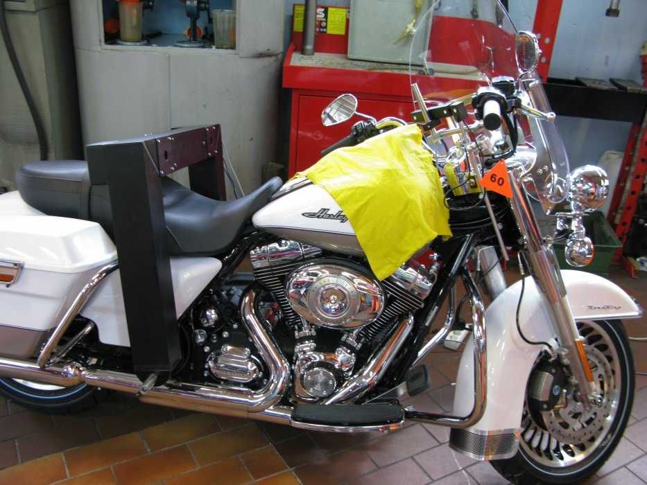Laserowy pomiar geometrii motocykli ,prostowanie ram