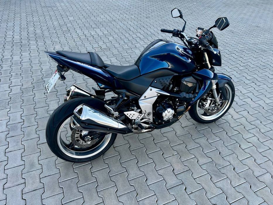 Мотоцикл Kawasaki Z1000