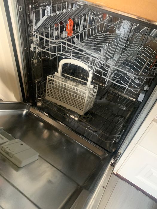 Máquina da Loiça Ariston