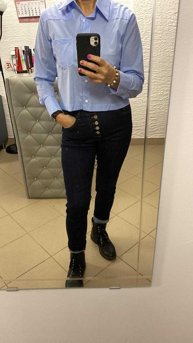 odzież po likwidacji do odsprzedaży