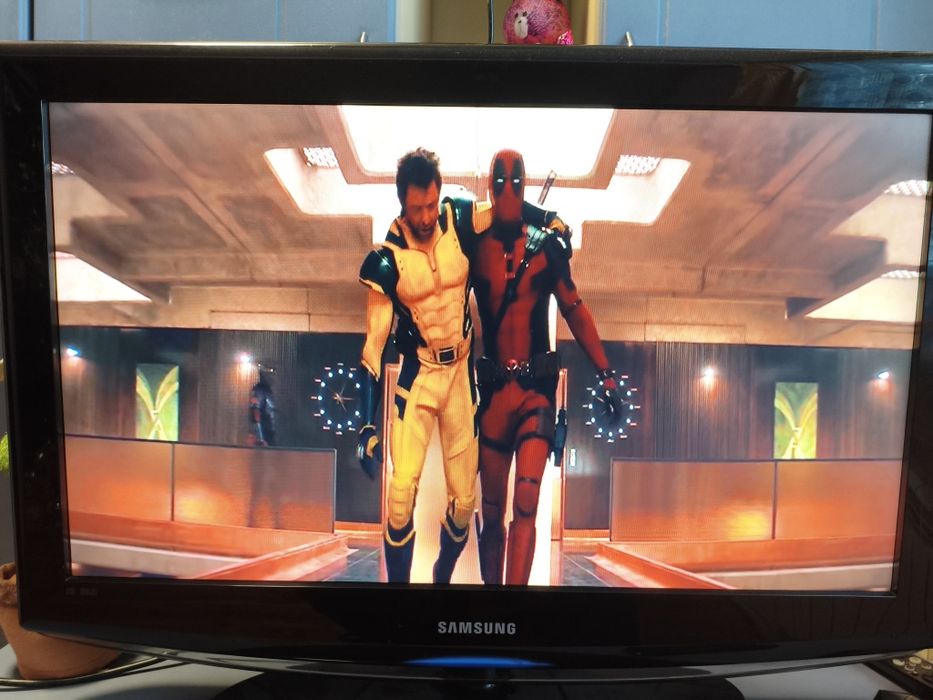 Телевизор Samsung