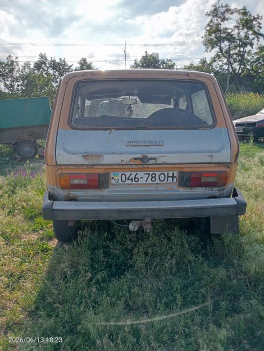 Срочно  продам Ниву 2121