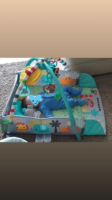 Ginásio bebé Bright starts com piscina de bolas64284684820739122