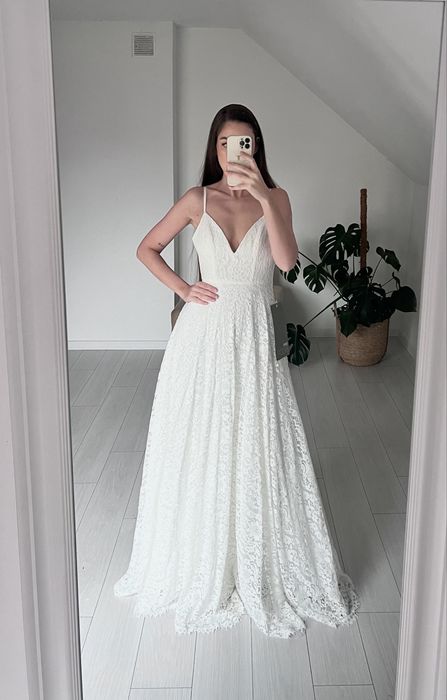 Koronkowa litera  a suknia slubna asos nowa