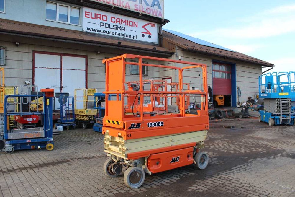 JLG 1930 ES podnośnik nożycowy zwyżka 8 m mini nowe aku. genie 1932