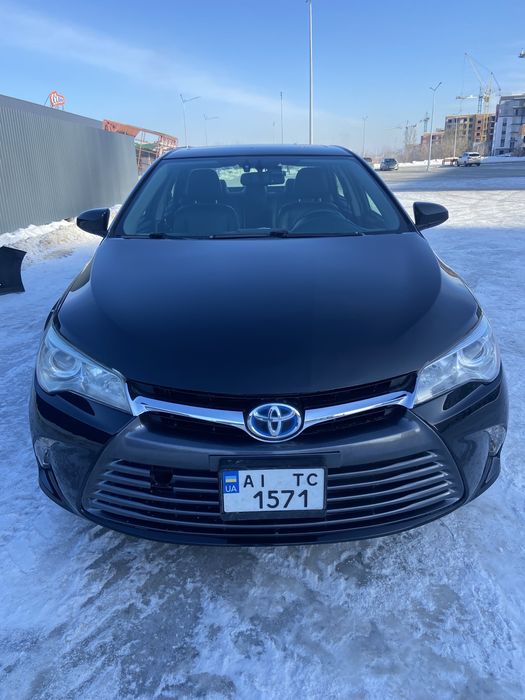 Оренда/Аренда TOYOTA Camry Гібрид+ГБО