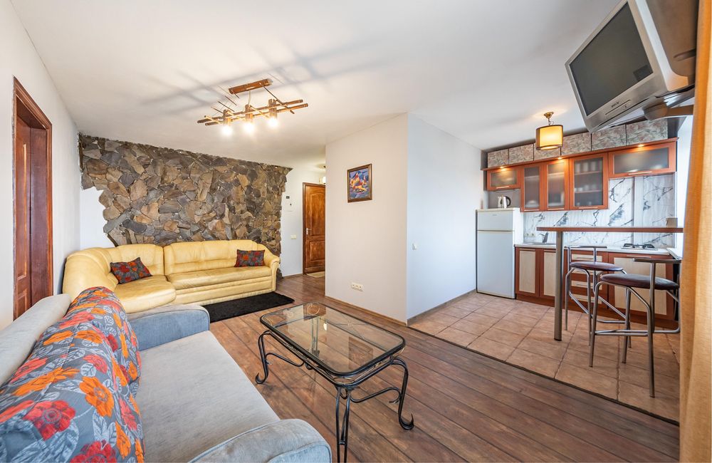 «Уютная двухкомнатная квартира на Подоле» по вул.Игоревская 16