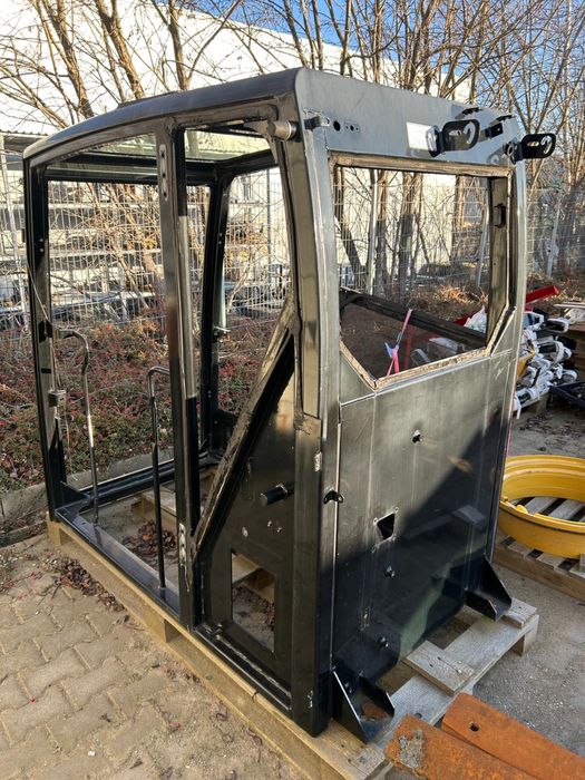 Kabina do koparki  kolowej Cat M314F itd… 314