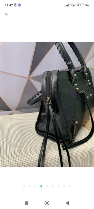 Шкіряна жіноча сумочка