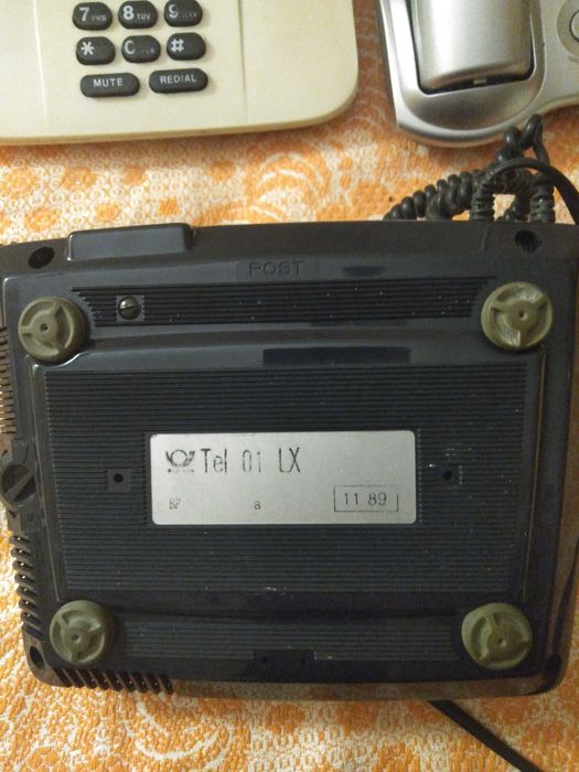 Радіотелефон PANASONIC KX-TC2106UA + 2 стаціонарних телефона