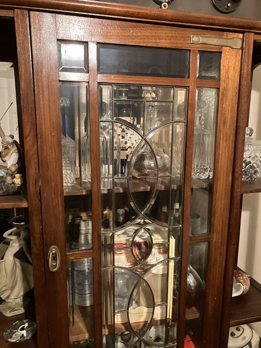 Movel  cristaleira Arte Nova