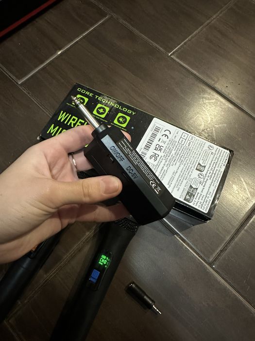 Мікрофони для караоке нові