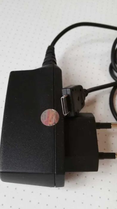 Зарядка для телефона