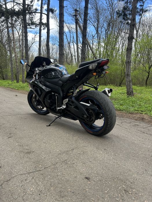 Продам Suzuki gsxr 600 !