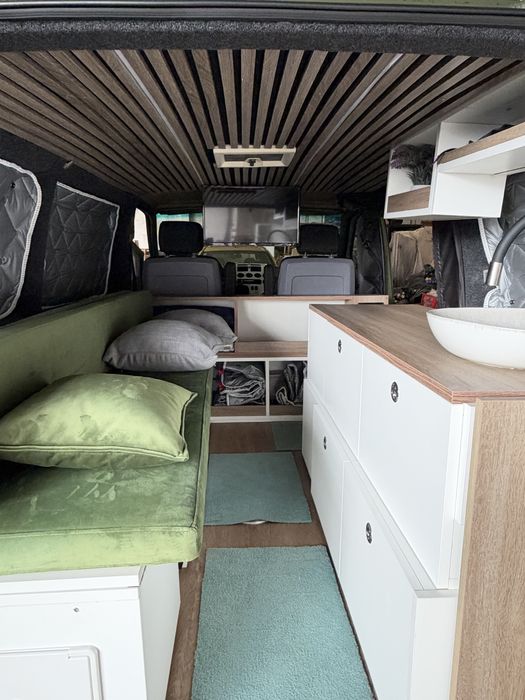 Campervan Mercedes 230 td