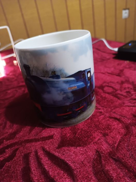 Kubek kolejowy – parowóz DATA Fine Bone China 9 cm defekt