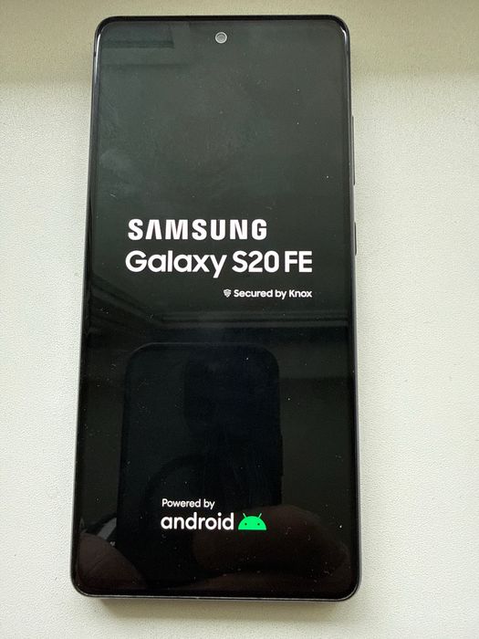 Samsung S 20 FE 6/128 Gb