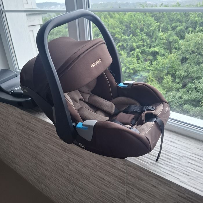 Автолюлька Recaro
