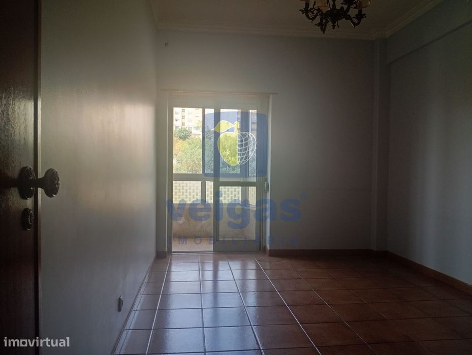 Apartamento T2 Forte da Casa